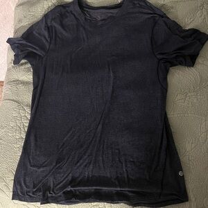 lululemon athletica Men's Short Sleeve T-Shirt in Navy